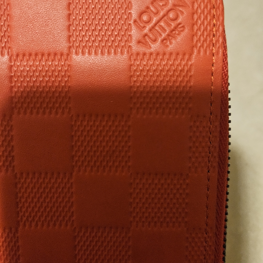 NWOT Authentic Louis Vuitton wallet